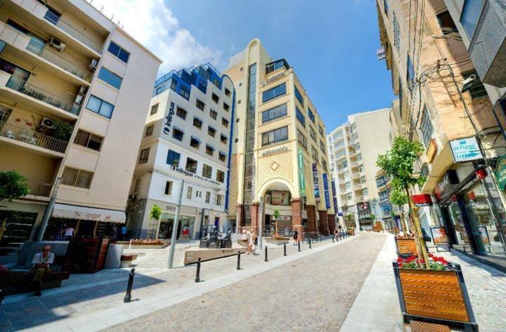 Cosy 1Br Penthouse With Terrace, Great Location Apartment Gzira Екстериор снимка