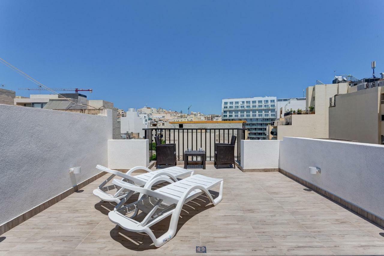 Cosy 1Br Penthouse With Terrace, Great Location Apartment Gzira Екстериор снимка